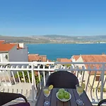 Apartment Pitesa *