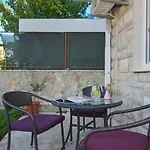 Pitesa Apartment *