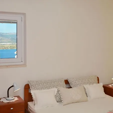 Pitesa Apartman *