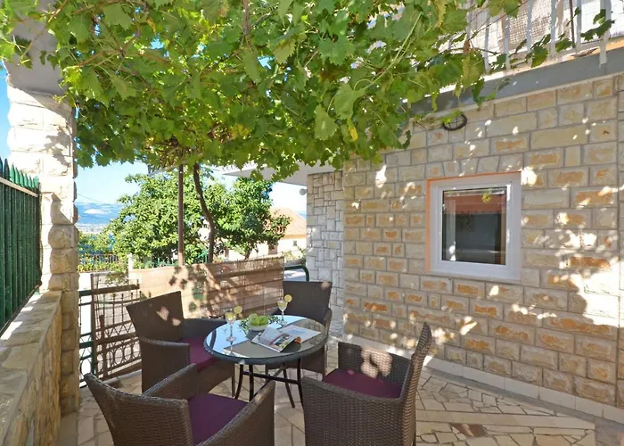Pitesa Appartement *