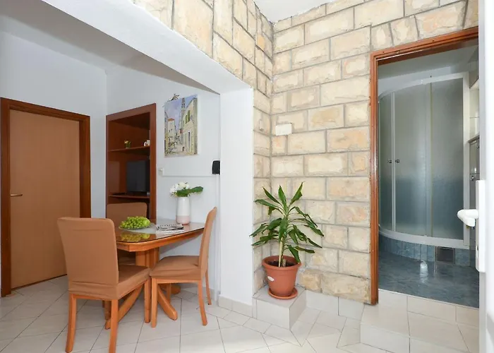 Pitesa Appartement *