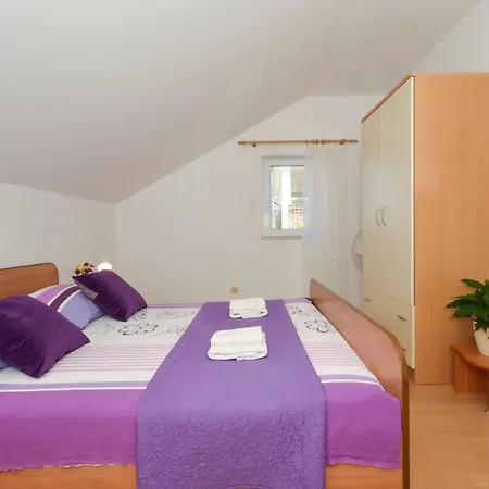 Apartamento Pitesa *